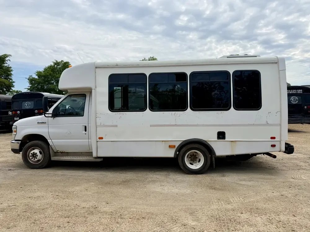 2016 Ford Shuttle Bus #0301 for sale in St Paul MN - photo 3