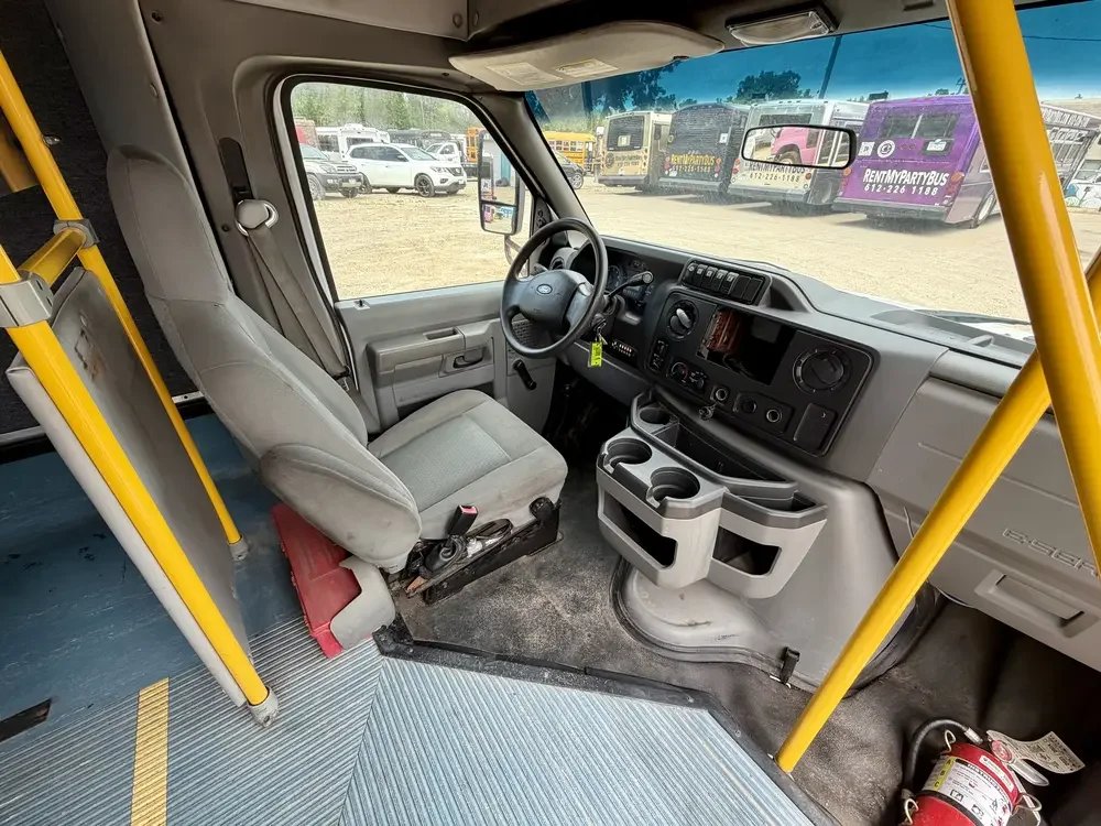 2016 Ford Shuttle Bus #0301 for sale in St Paul MN - photo 7