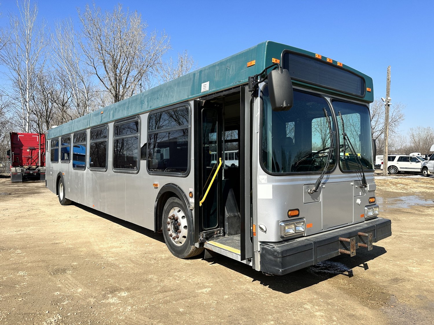 2006 NewFlyer Transit Bus for sale - Quality Buses For Sale, St Paul MN