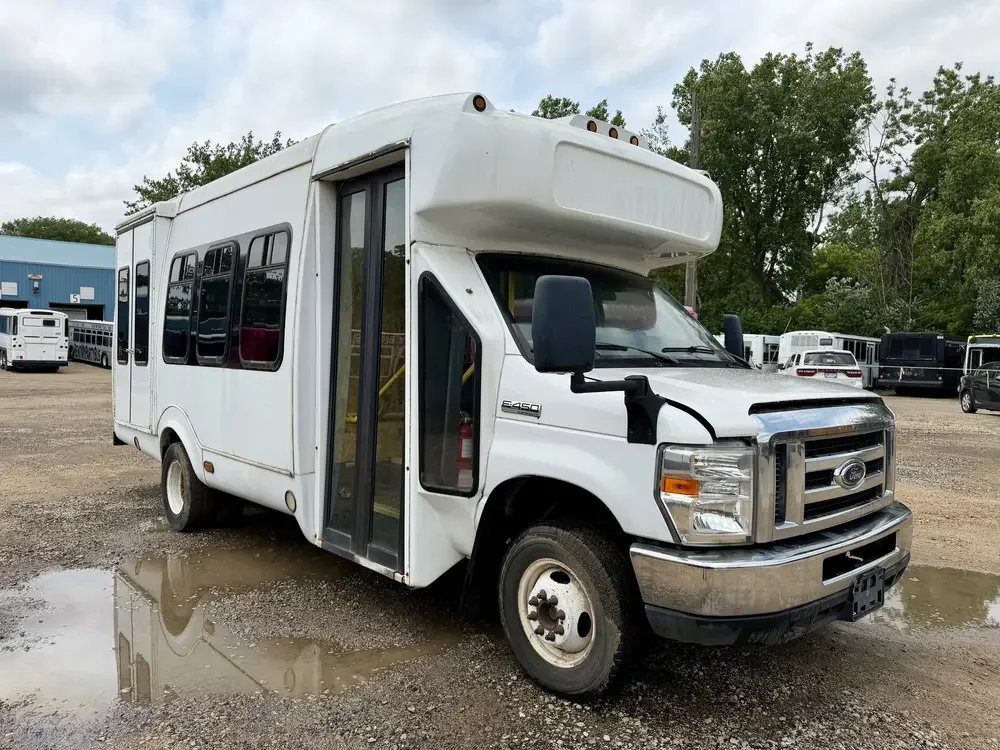 2012 Ford Shuttle Bus #0899 for sale - Quality Buses For Sale, St Paul MN