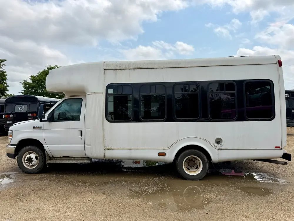 2012 Ford Shuttle Bus #0899 for sale in St Paul MN - photo 3