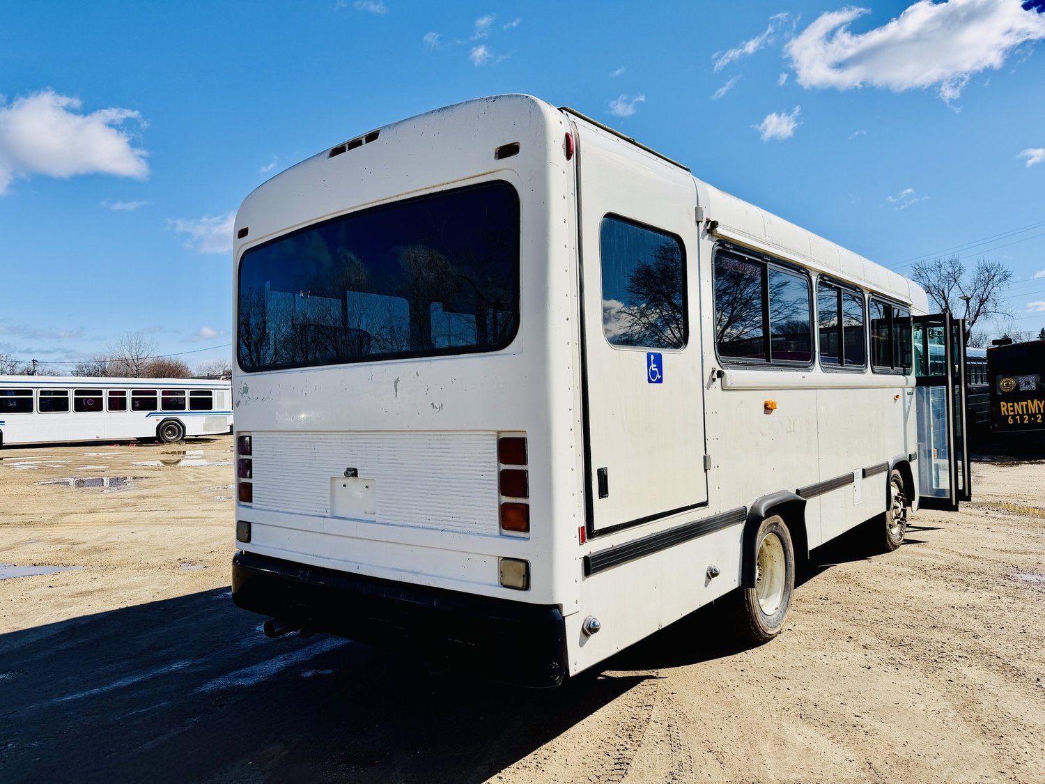 2000 Blue Bird Shuttle Bus for sale in St Paul MN - photo 4