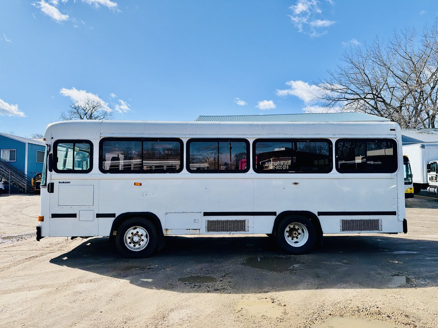 2000 Blue Bird Shuttle Bus for sale in St Paul MN - photo 7