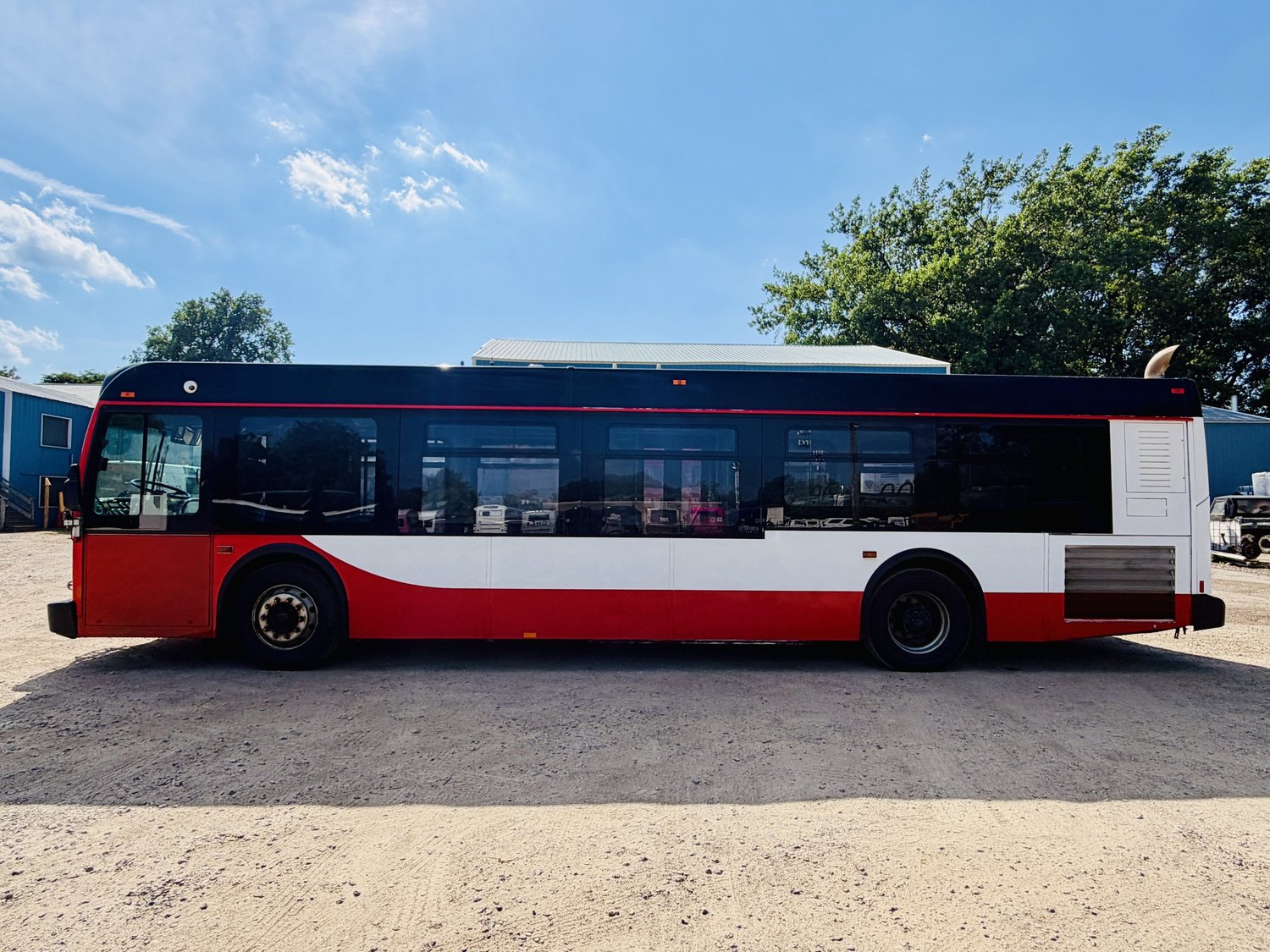 2010 New Flyer Transit Bus for sale in St Paul MN - photo 4