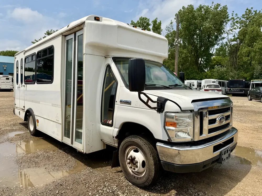 2015 Ford Shuttle Bus #2084 for sale - Quality Buses For Sale, St Paul MN