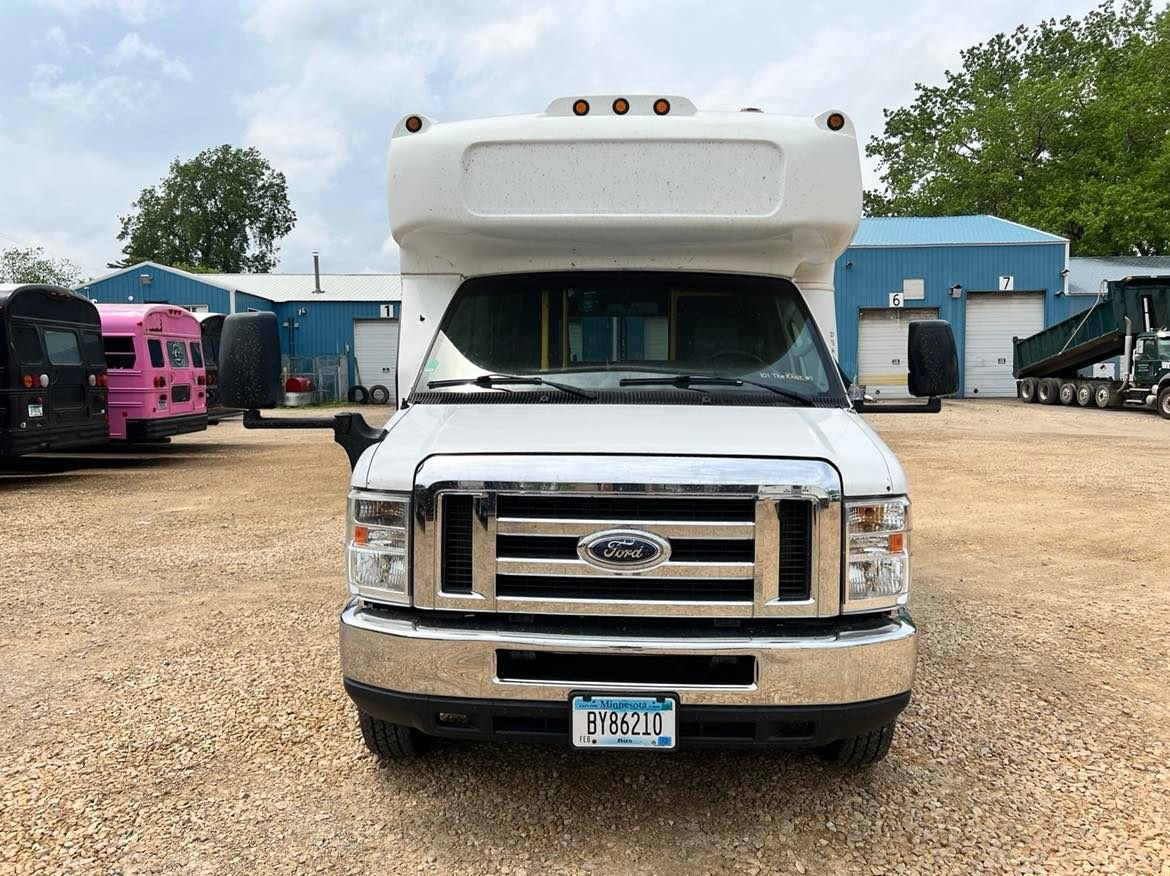 The Knot Party Bus for sale in St Paul MN - photo 2