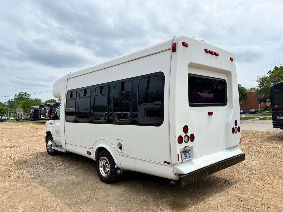 The Knot Party Bus for sale in St Paul MN - photo 4