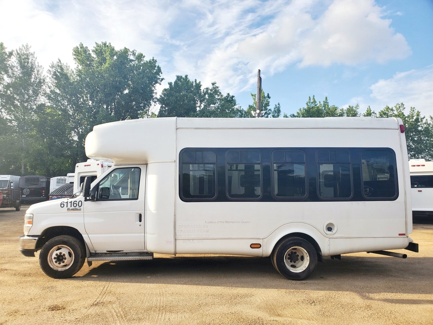 2012 Ford E450 for sale in St Paul MN - photo 4